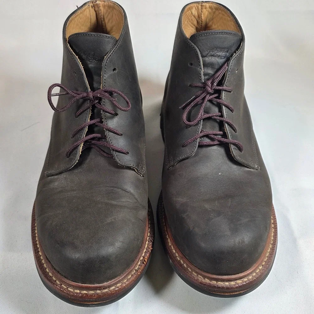 LL Bean Mens 10.5 Chukka Boots Gray Leather Vibram Sole Rugged Heritage